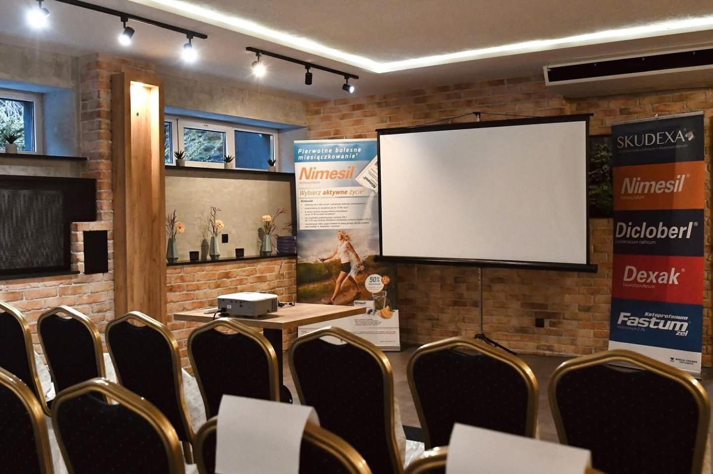 Lofft Hotel Ciechanów Екстериор снимка